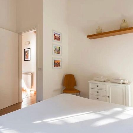 Вилла Independent House With Private Patio In Рим Экстерьер фото