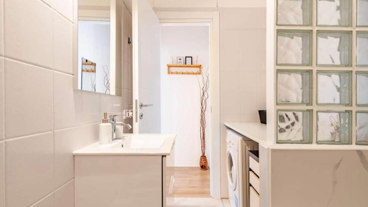 Вилла Independent House With Private Patio In Рим Экстерьер фото
